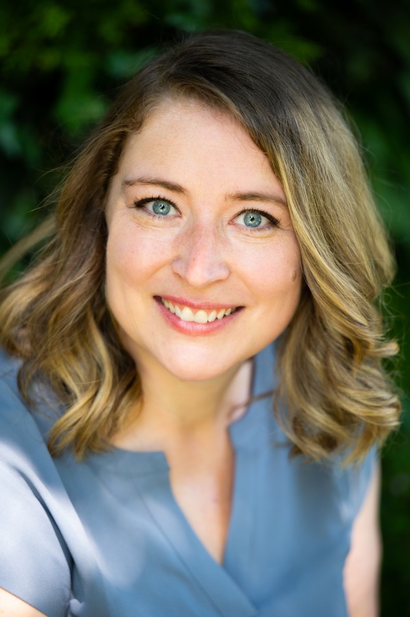 rebecca_bollwitt_headshot_2022